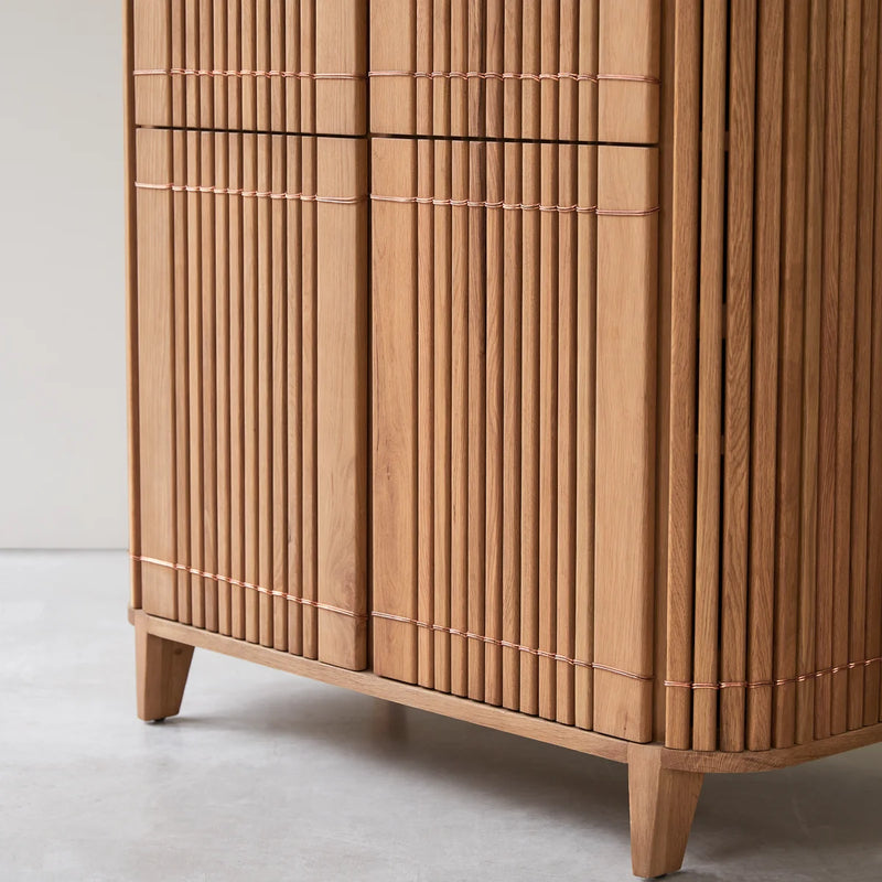 Solid Oak Dresser | Tikamoon Koppar