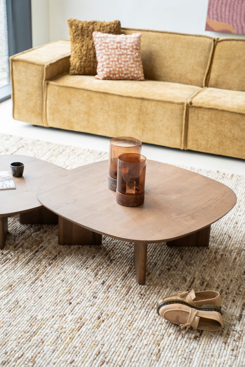 Varnished Oak Coffee Table | Eleonora Stef | Oroatrade.com