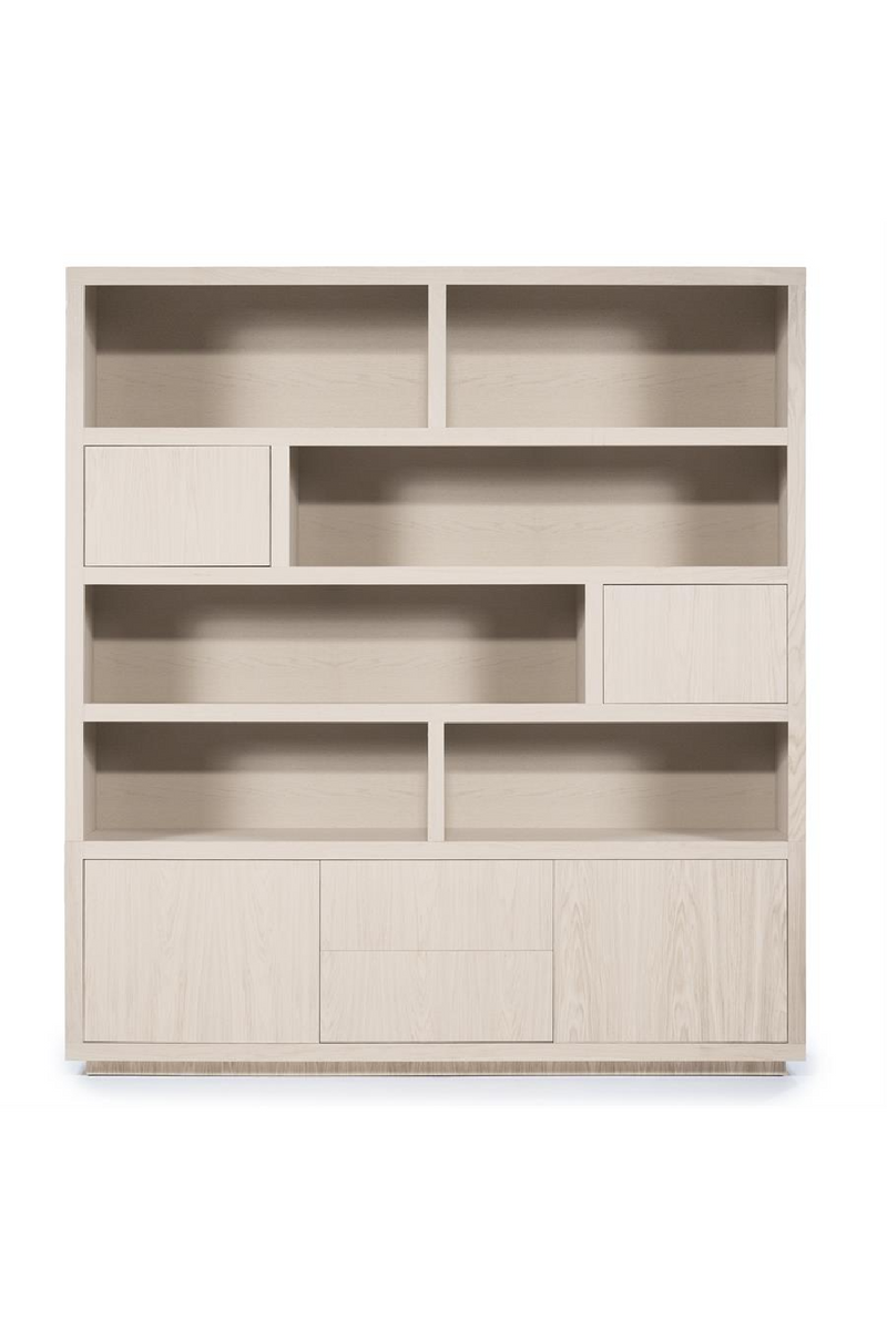 Taupe Oak Cabinet | Eleonora Helsinki | Oroatrade.com