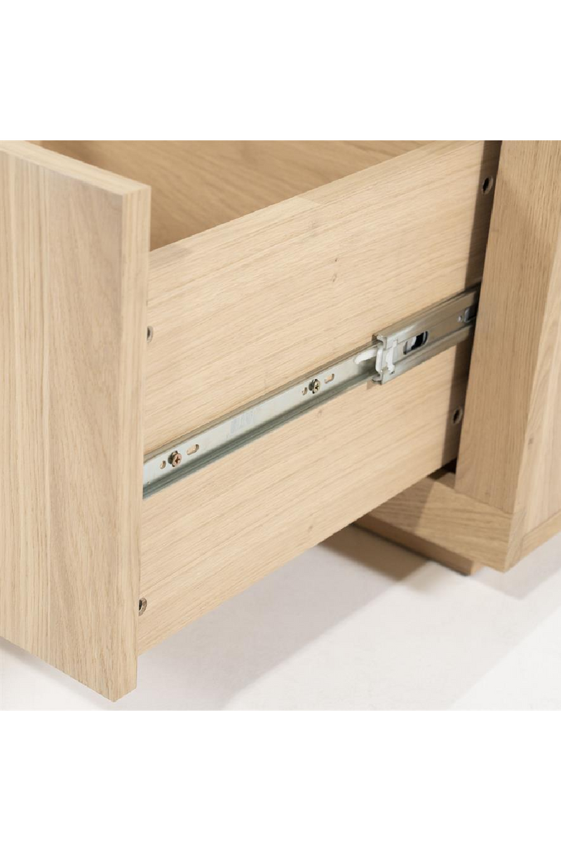 Oak 3-Door Cabinet | Eleonora Helsinki | Oroatrade.com