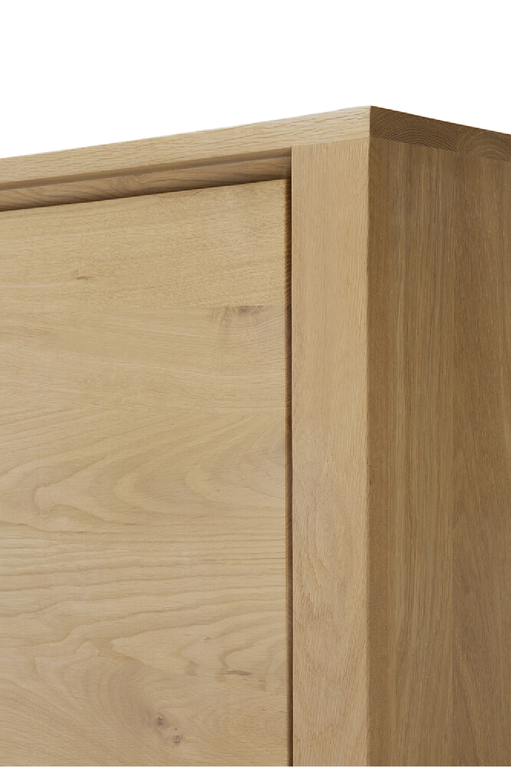 3-Door Oak Wood Wardrobe Cabinet | Ethnicraft Shadow | Woodfurniture.com