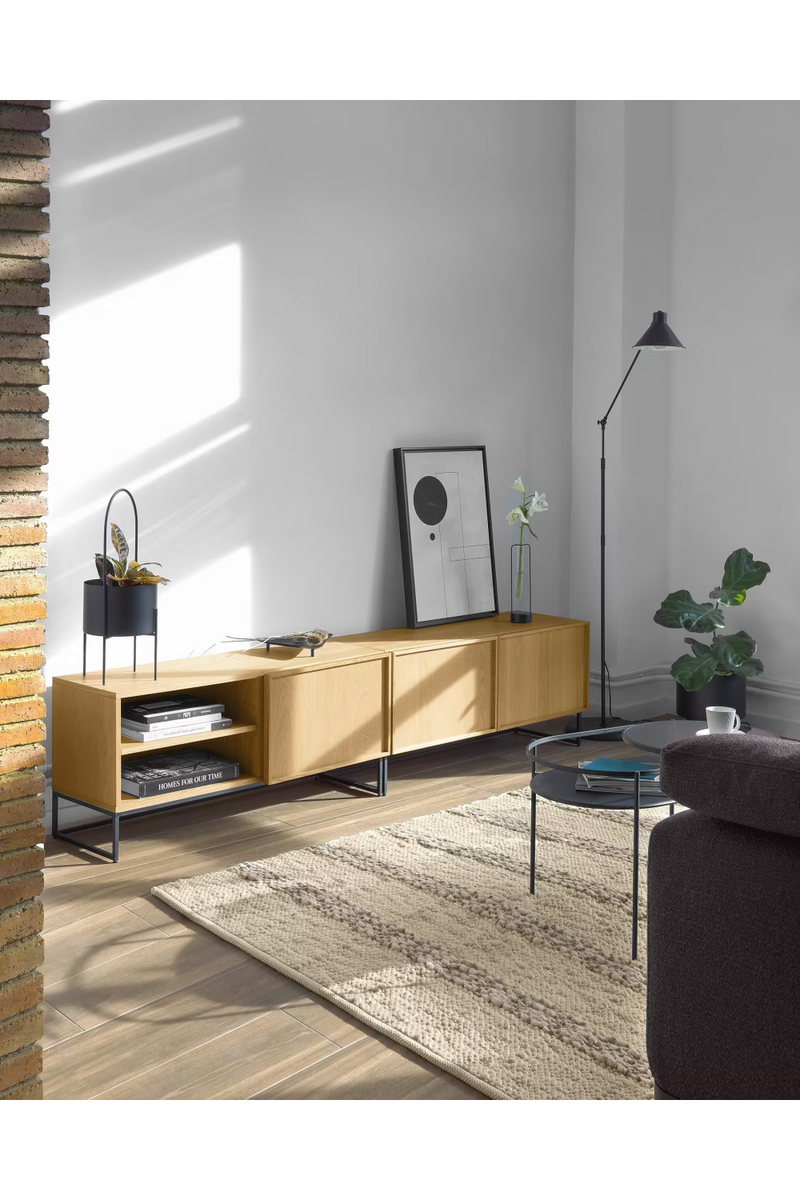 Industrial Oak TV-Stand with Cabinet | La Forma Taiana