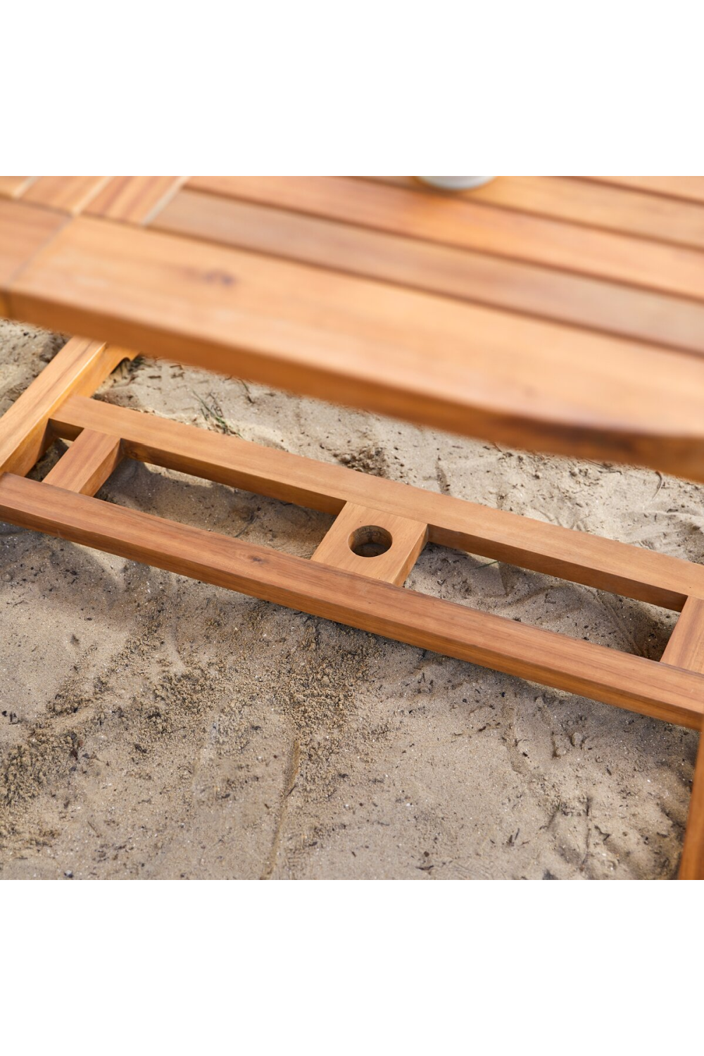 Acacia Oval Extendable Garden Table | Tikamoon Capri | Woodfurniture.com