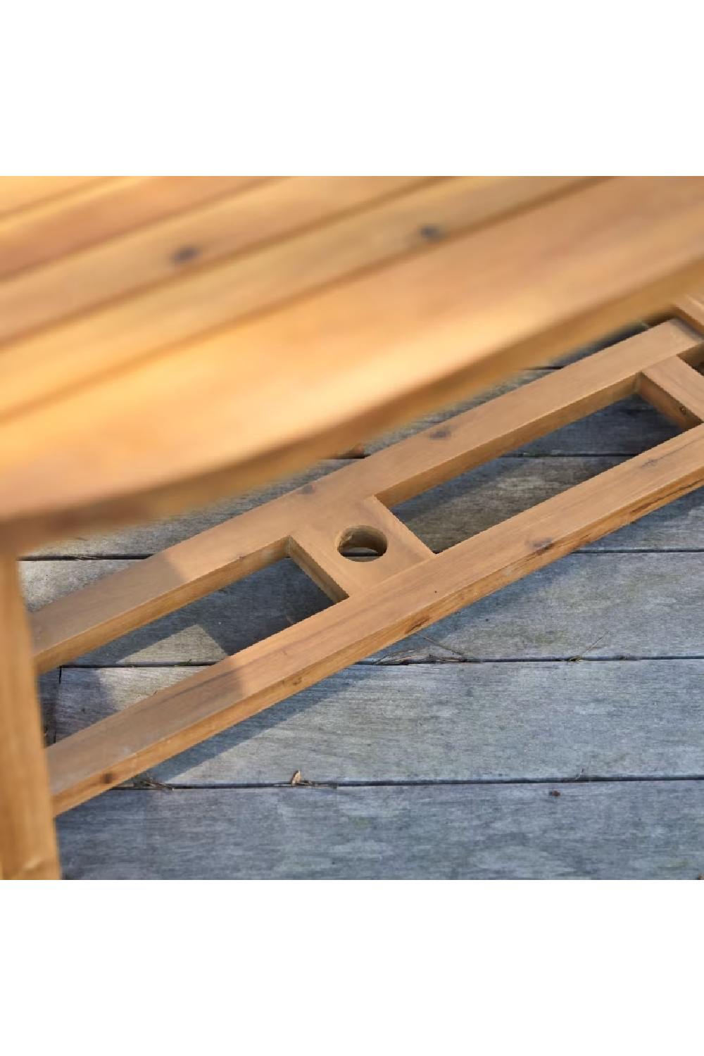 Acacia Oval Extendable Garden Table | Tikamoon Capri | Woodfurniture.com