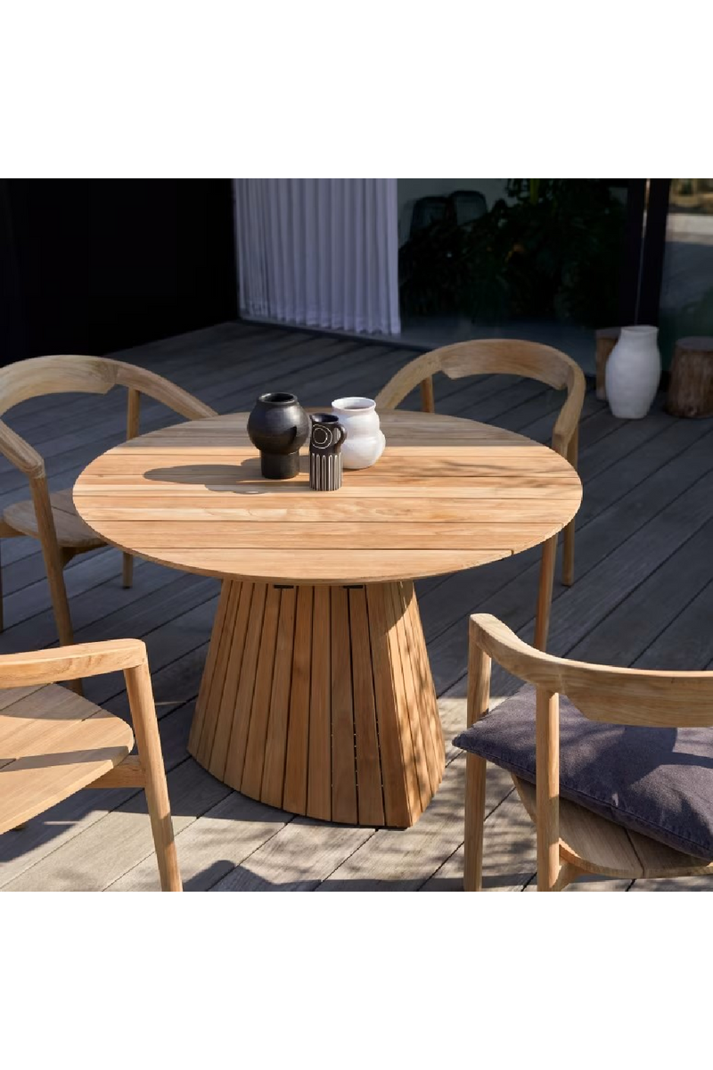 Teak Oval Garden Table | Tikamoon Paloma | Woodfurniture.com