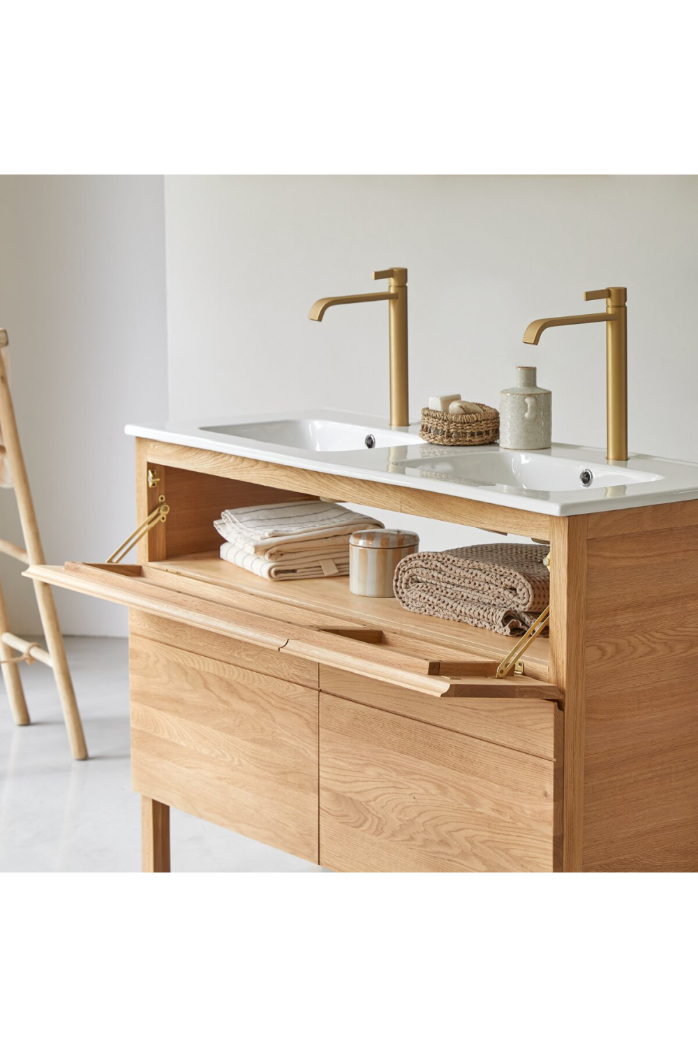 Oak and Ceramic Modern Vanity Unit | Tikamoon Easy | Woodfurniture.com