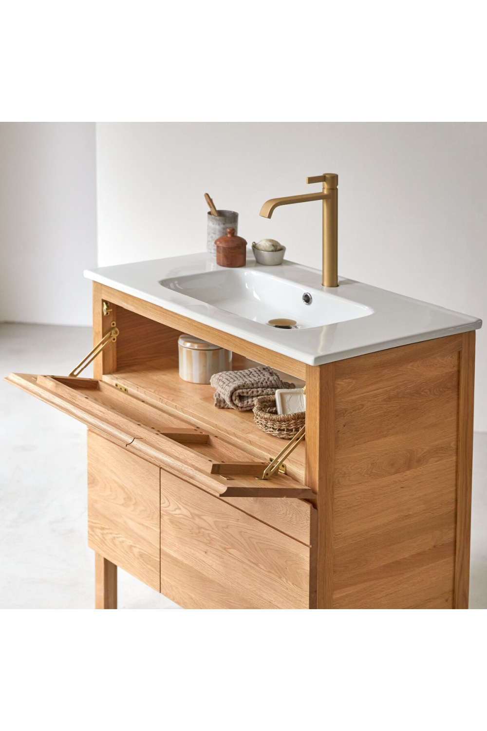 Oak and Ceramic Vanity Cabinet | Tikamoon Easy | Woodfurniture.com