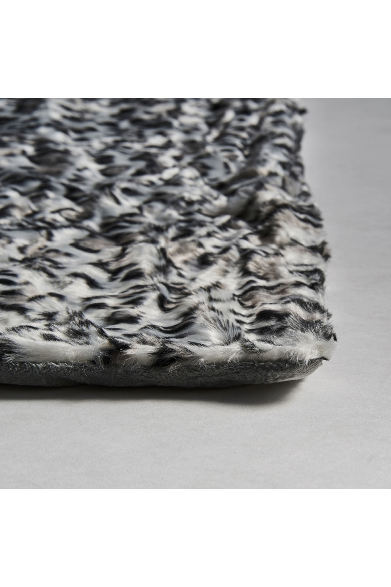 Two-Toned Furry Throw Blanket | Vical Home Leopard | Woodfurniture.com