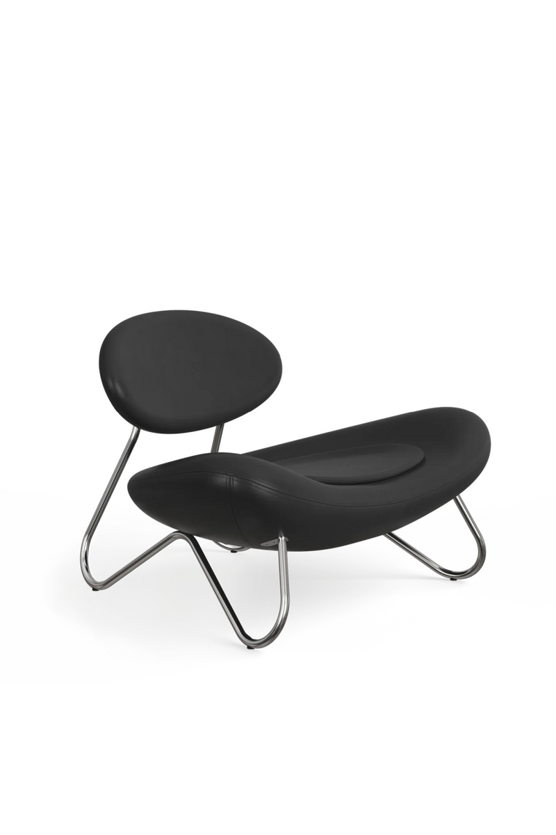 Black Leather Modern Lounge Chair | WOUD Meadow | Woodfurniture.com