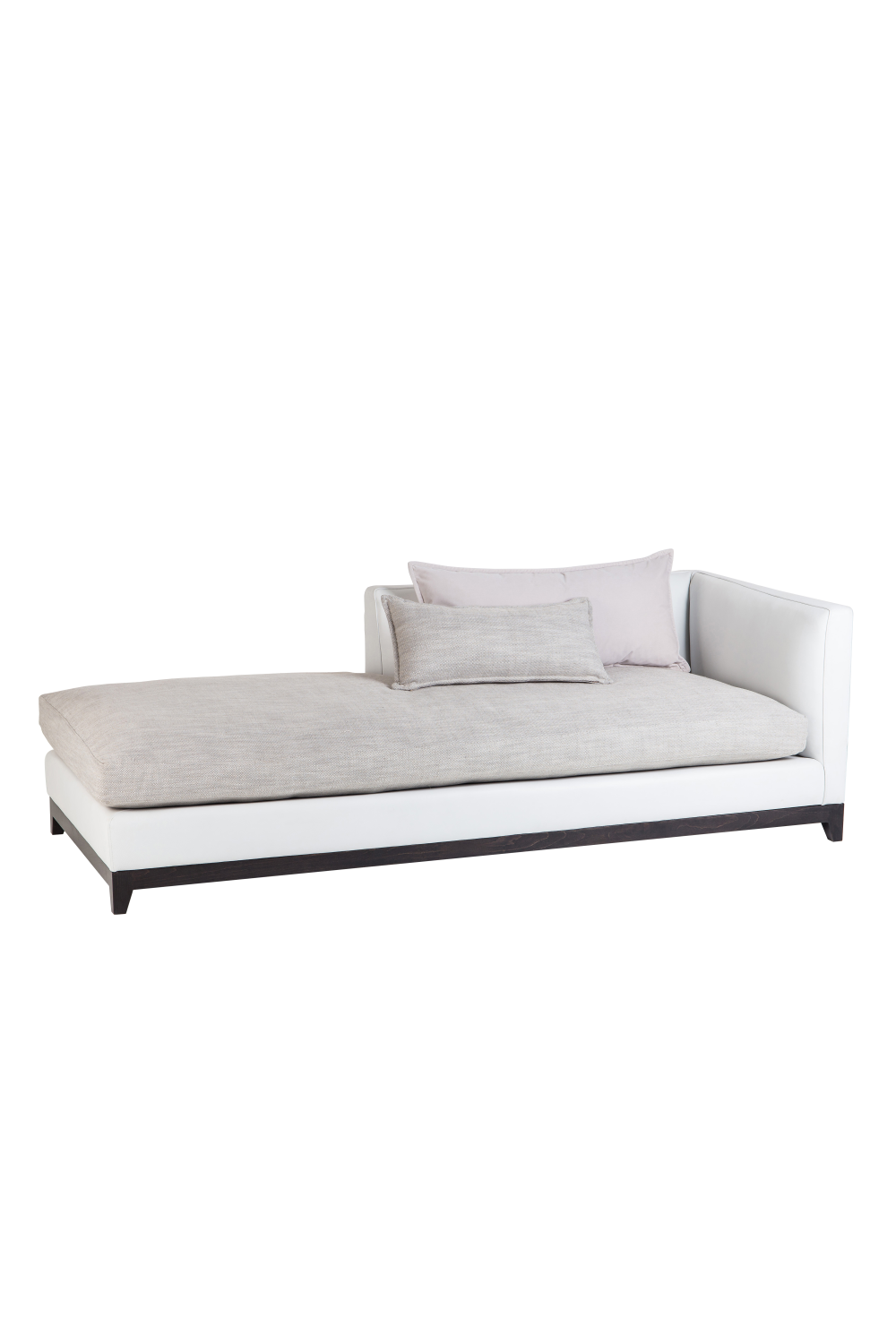 Modern White Chaise Longue | Andrew Martin Jackson | Woodfurniture.com