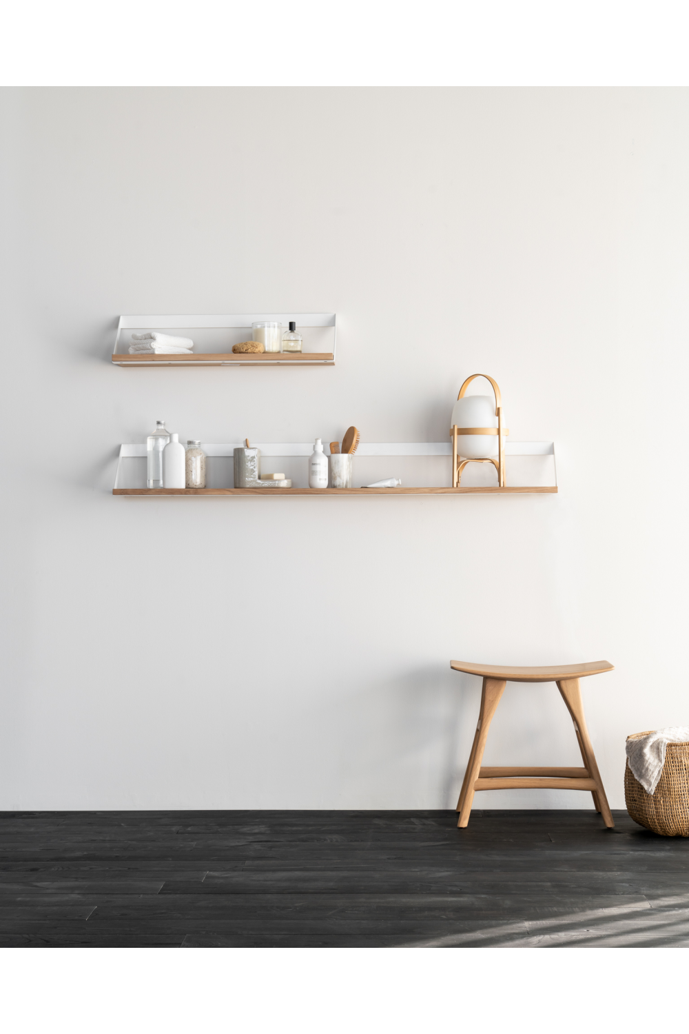 Solid Oak Wall Shelf | Ethnicraft Ribbon | Woodfurniture.com