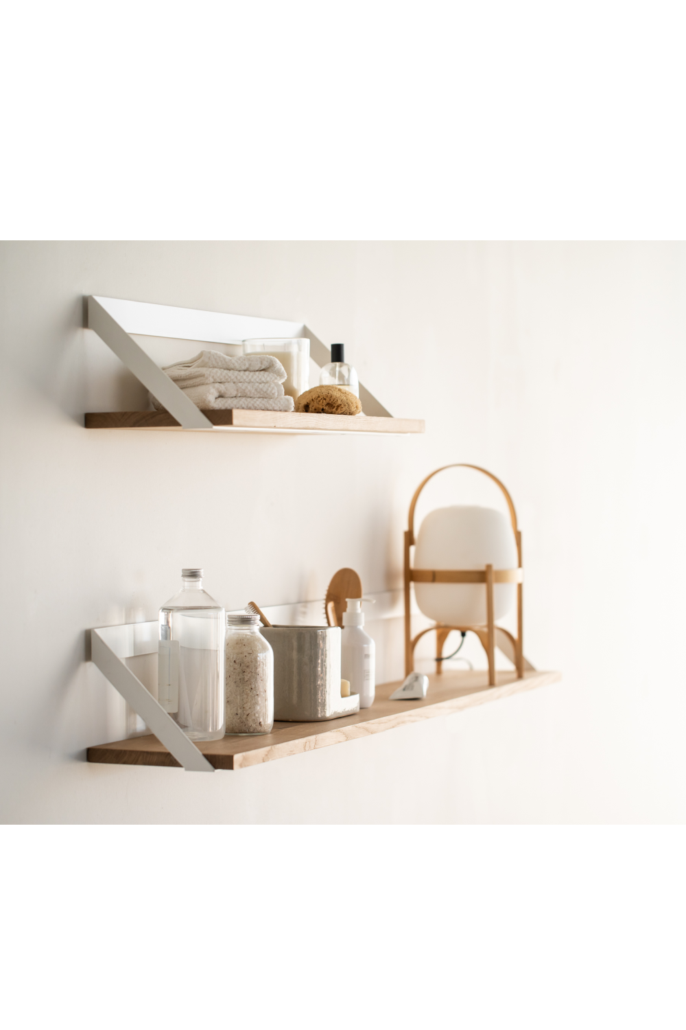 Solid Oak Wall Shelf | Ethnicraft Ribbon | Woodfurniture.com