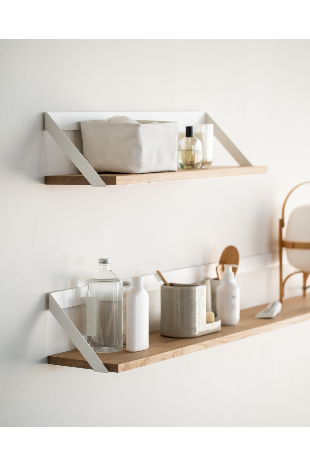 Solid Oak Wall Shelf | Ethnicraft Ribbon | Woodfurniture.com