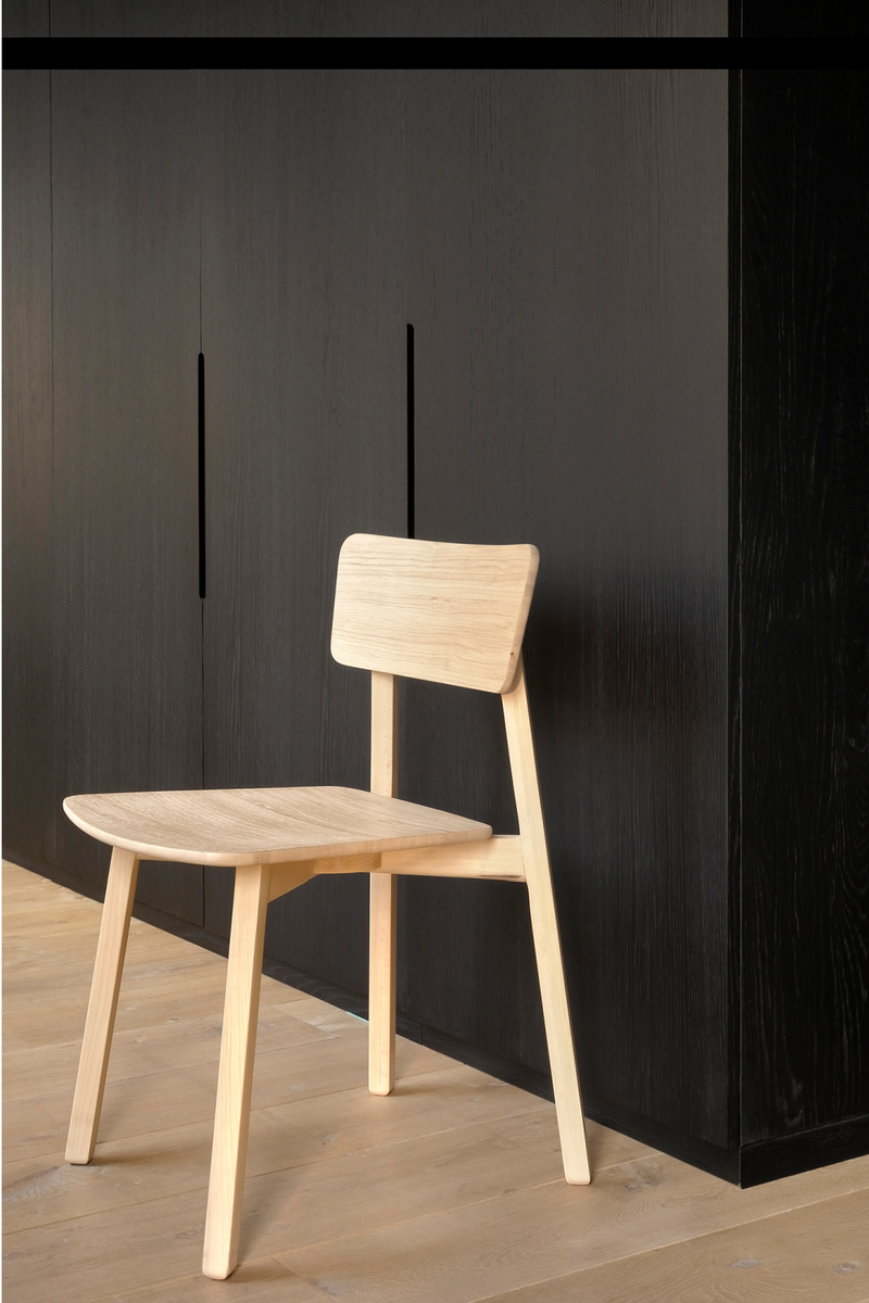 Oiled Oak Minimalist Dining Chair | Ethnicraft Casale | Woodfurniture.com