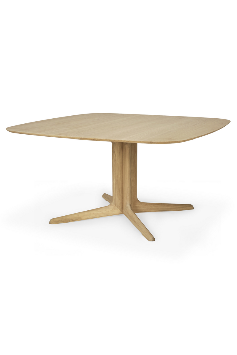 Central-Footed Oiled Oak Dining Table | Ethnicraft Corto | Woodfurniture.com