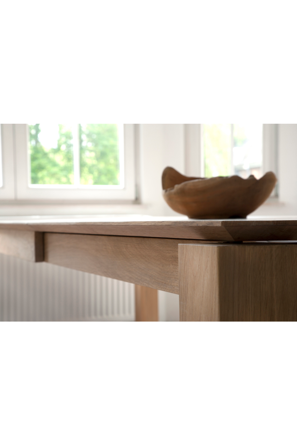 Oiled Oak Extendable Dining Table | Ethnicraft Slice | Woodfurniture.com