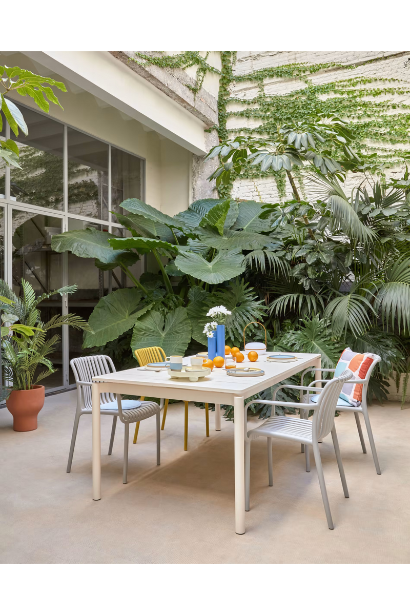 White Extendable Outdoor Table | La Forma Zaltana | Woodfurniture.com