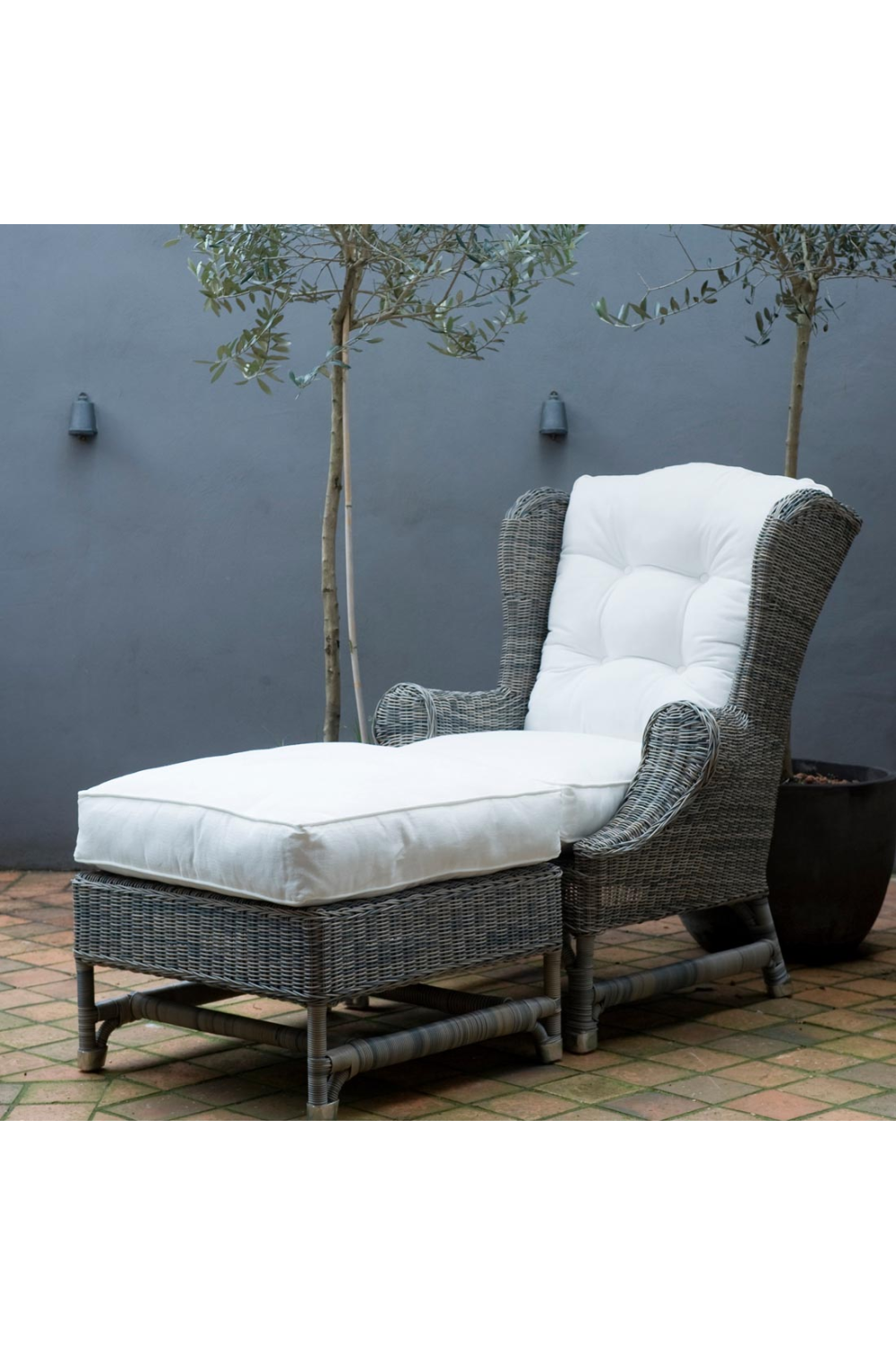 Modern Outdoor Rattan Chair | Rivièra Maison Nicolas | Wood Furniture