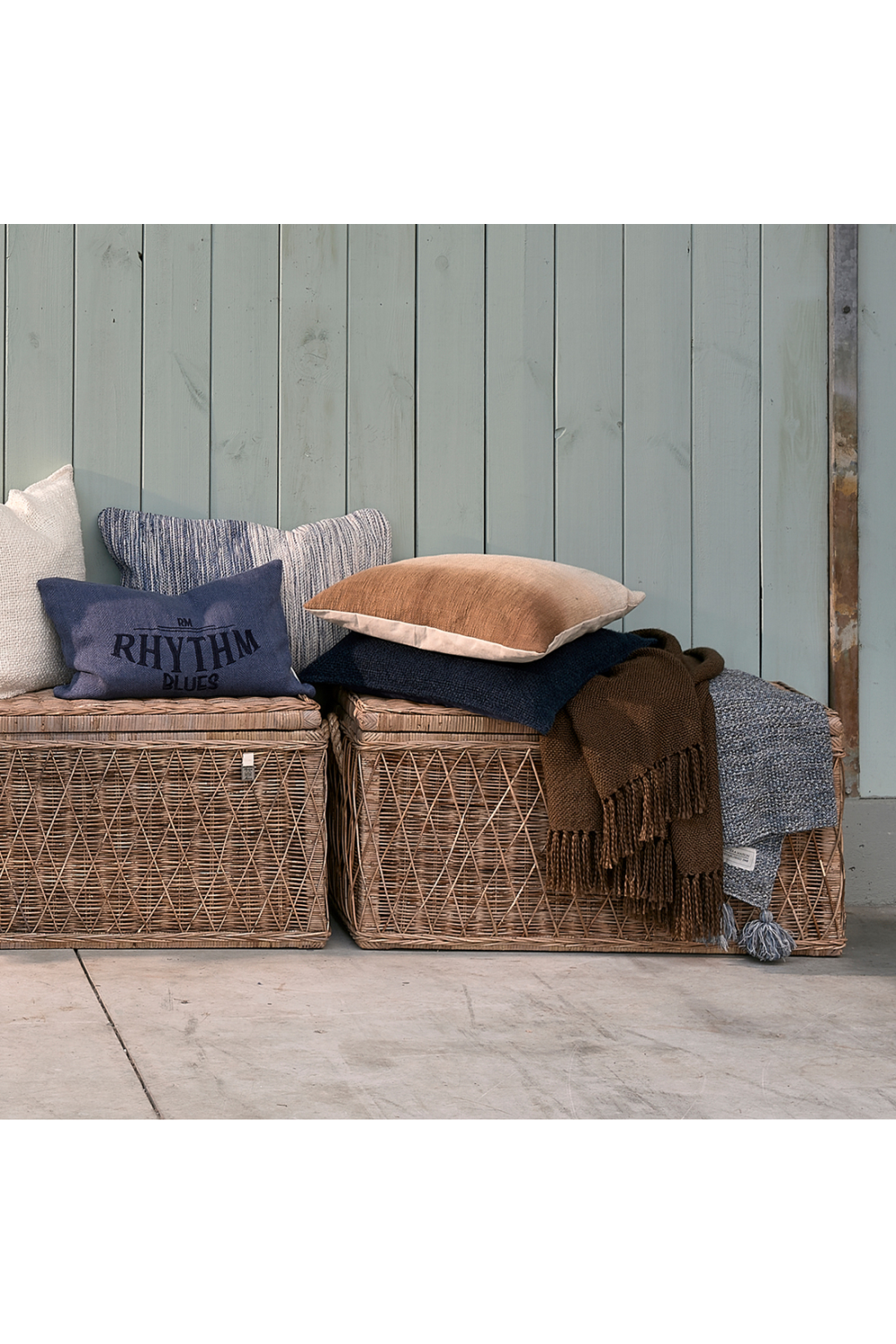 Hand-Braided Rattan Trunk | Rivièra Maison Nusa Dua  | Oroatrade.com