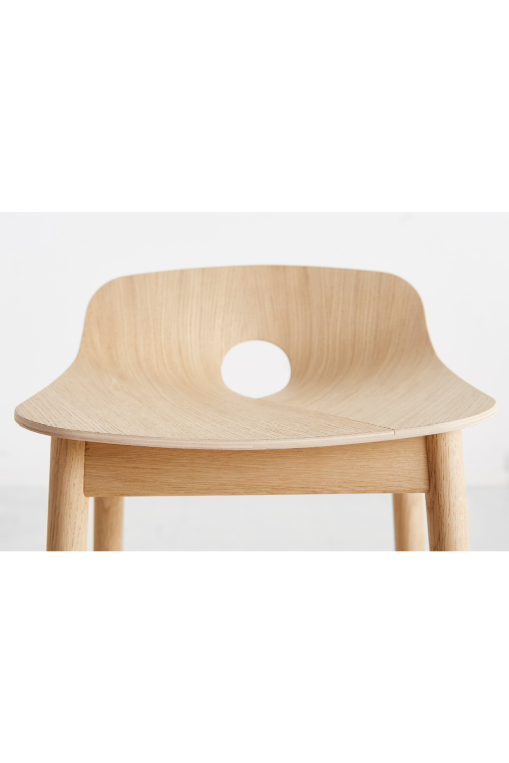 Classic Oak Counter Stool | WOUD Mono | Woodfurniture.com