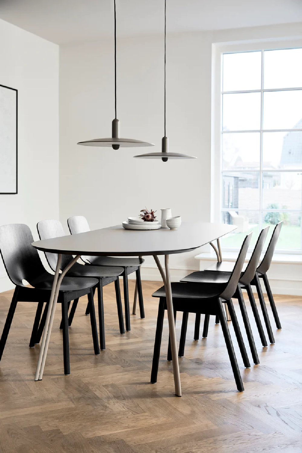 Minimalist Oval Dining Table L | WOUD Tree | Woodfurniture.com