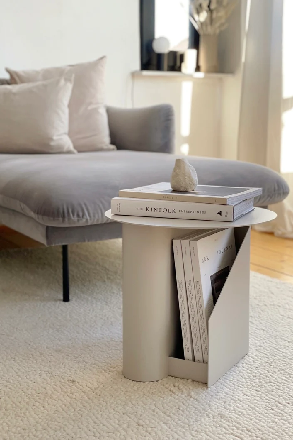 Metal Modern Side Table | WOUD Sentrum