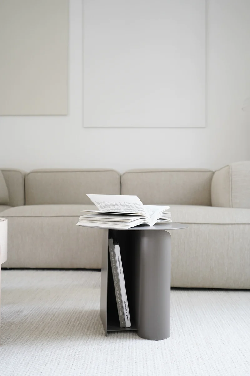 Metal Modern Side Table | WOUD Sentrum | Oroatrade.com