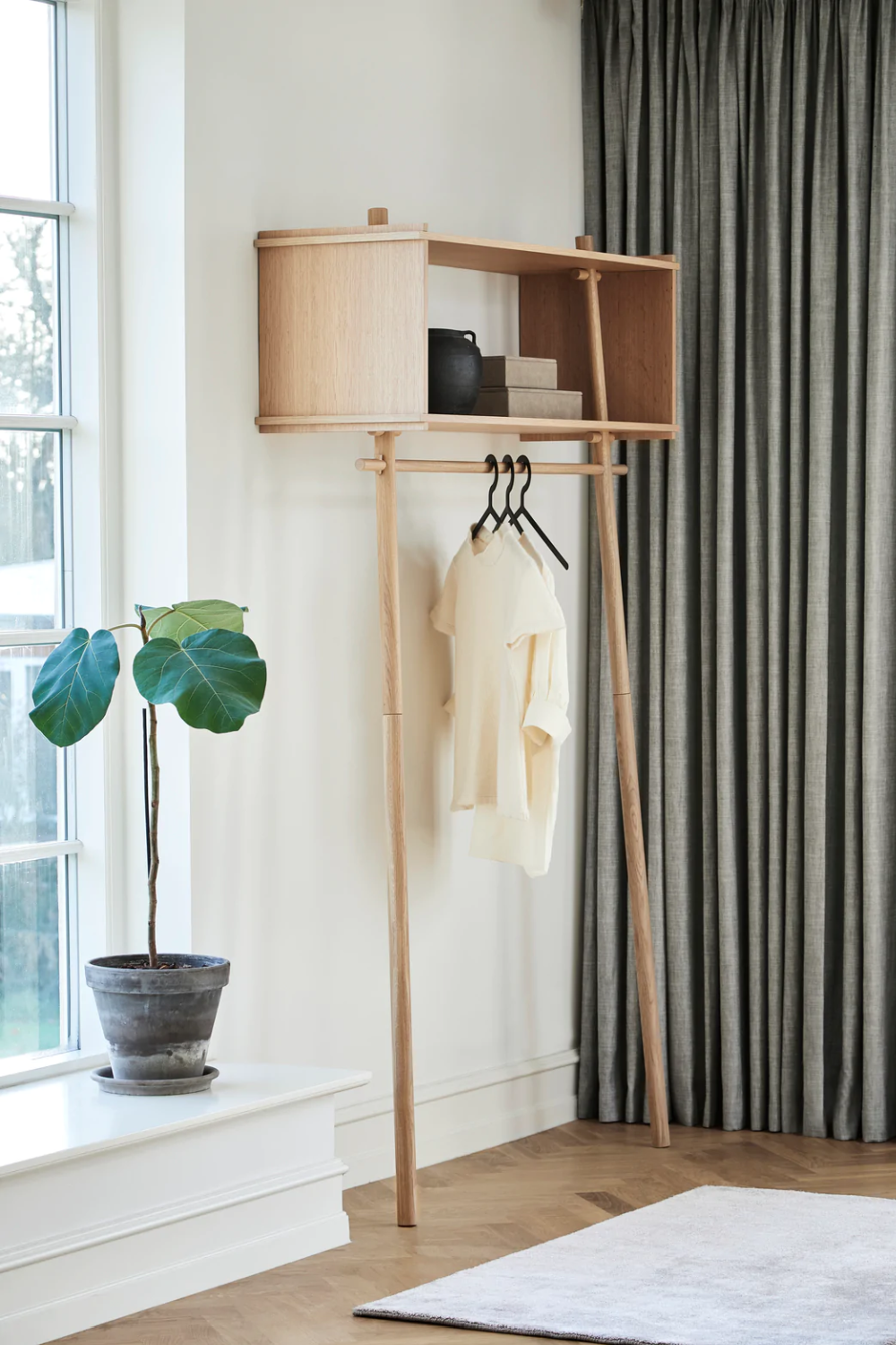 Oak Minimalist Wardrobe L | WOUD Töjbox | Woodfurniture.com