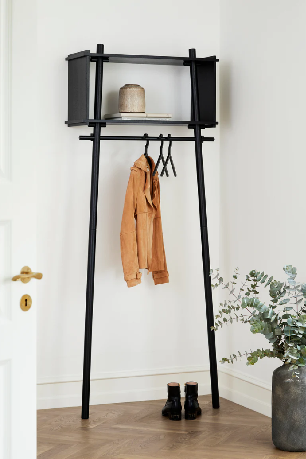 Oak Minimalist Wardrobe L | WOUD Töjbox | Woodfurniture.com