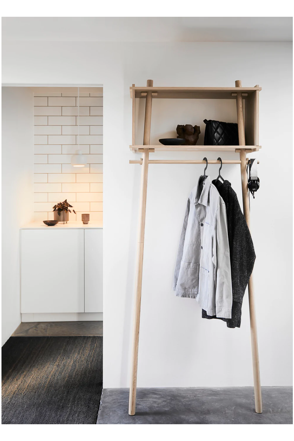 Oak Minimalist Wardrobe S | WOUD Töjbox | Woodfurniture.com