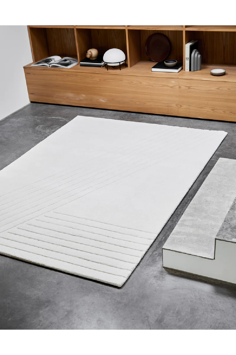 Off White Wool Rug | WOUD Kyoto | Oroatrade.com